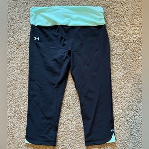 Under Armour workout capri pants size large